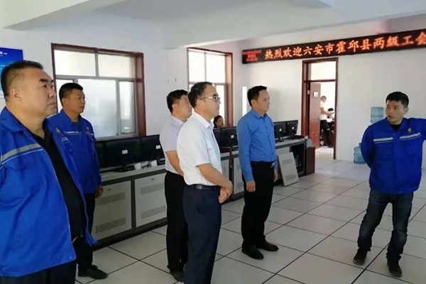 安徽省六安市两级工会向导深入99499威尼斯公司调研考察